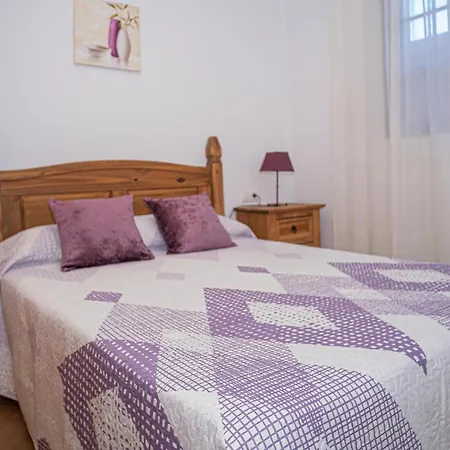 Casa Familiar Con Terraza Privada Cerca De Playas En Conil - Es-180-238 Apartment